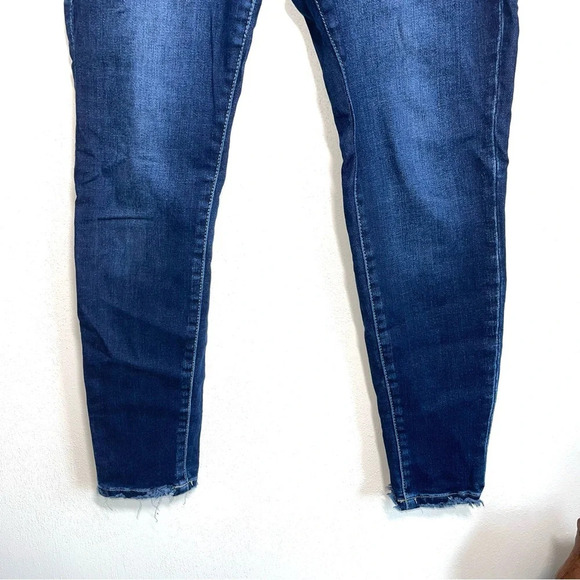 KanCan Dark Wash High Rise Stacked Waist Frayed Ankle Skinny Jeans 29 Women’s - Picture 5 of 13